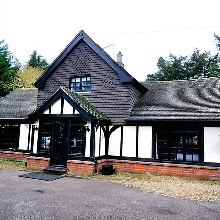 Beautiful Cottage In Brentwood Kelvedon Hatch ภายนอก รูปภาพ