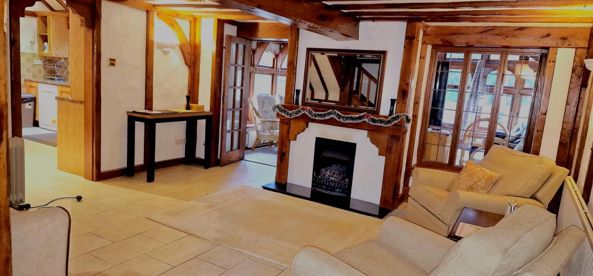 Beautiful Cottage In Brentwood Kelvedon Hatch ภายนอก รูปภาพ