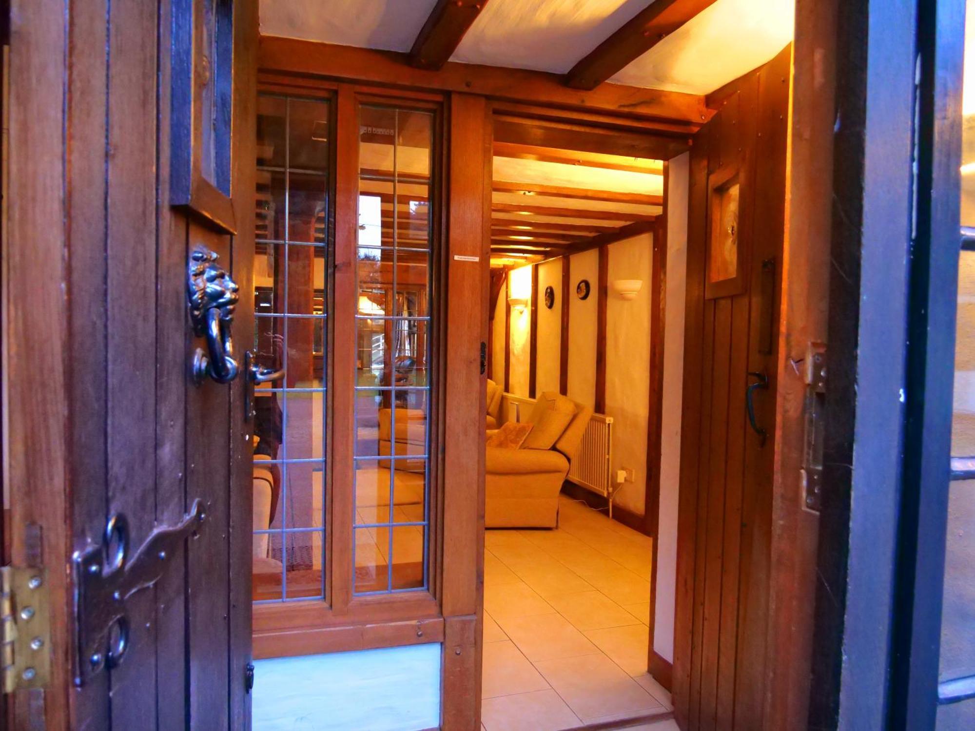 Beautiful Cottage In Brentwood Kelvedon Hatch ภายนอก รูปภาพ