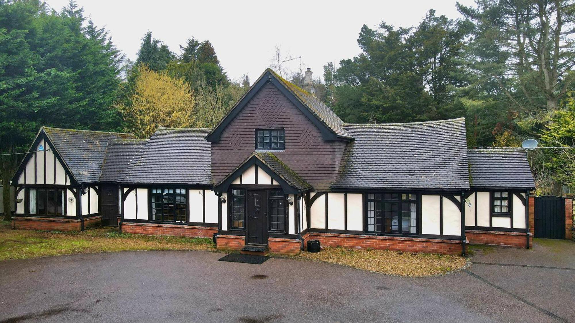 Beautiful Cottage In Brentwood Kelvedon Hatch ภายนอก รูปภาพ